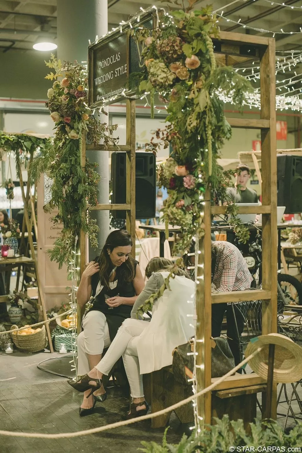 Arco de madera escalonado - Imagen 3