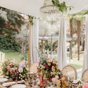 Alquilar Pergolas de madera para eventos decoracion boda