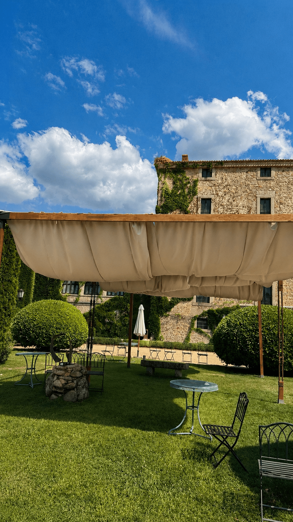 Alquilar Pergolas de madera para eventos decoracion boda