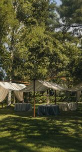Alquiler de pergolas de lino para bodas y eventos