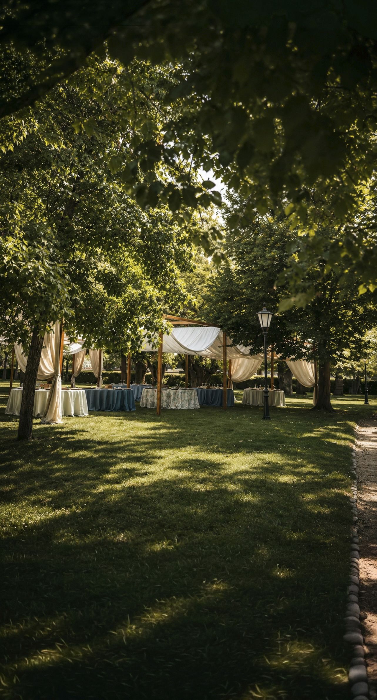 Alquiler de pergolas de lino para bodas y eventos